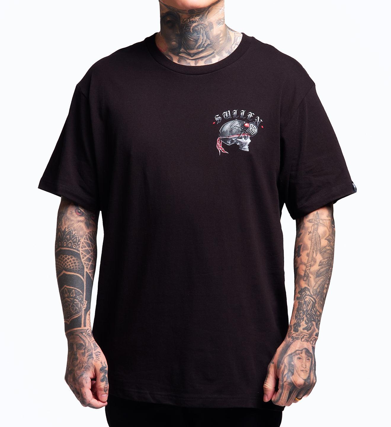 5.8.26-ECOM-LUCAS4155_1 - Sullen