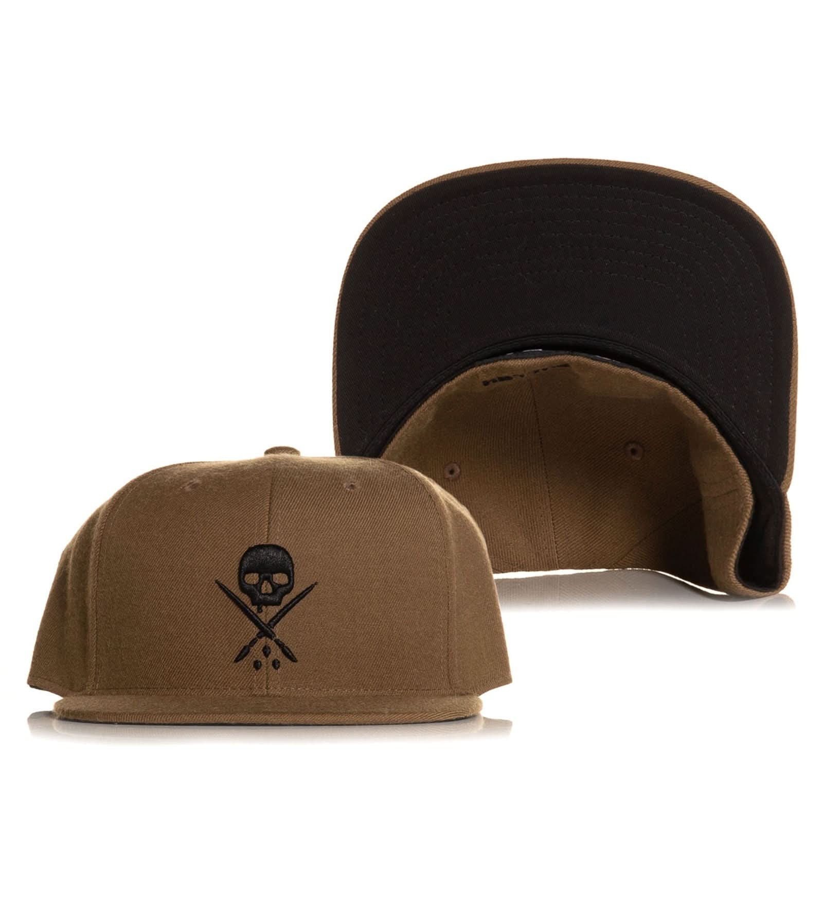 Badge Fitted Hat - Coffee -