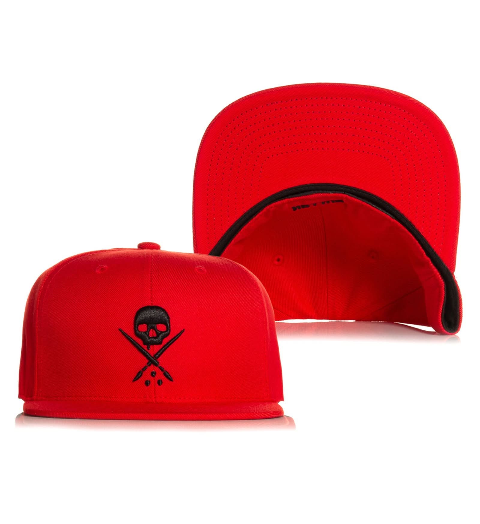 Badge Fitted Hat - Scarlet -
