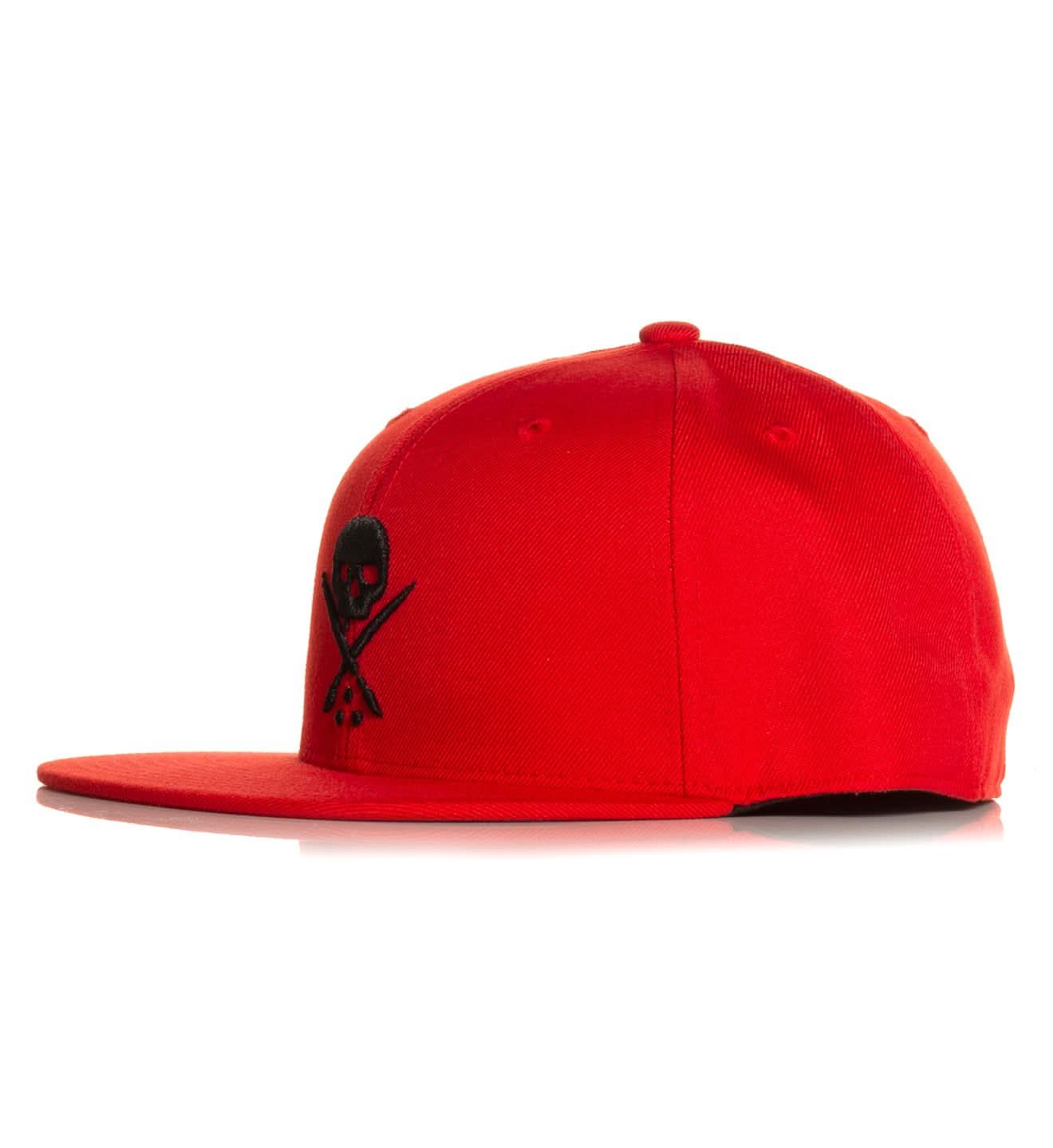 Badge Fitted Hat - Scarlet -