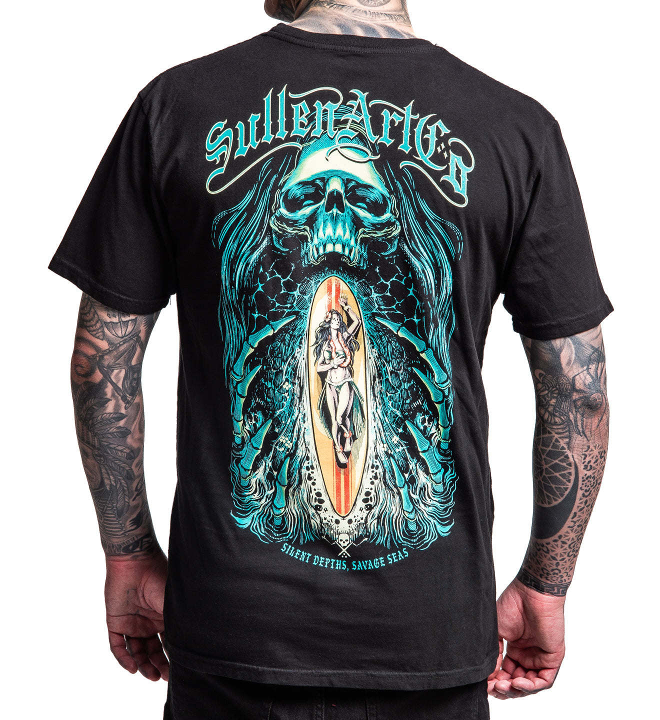 MODEL WEARING SULLEN GRAPHIC TEE