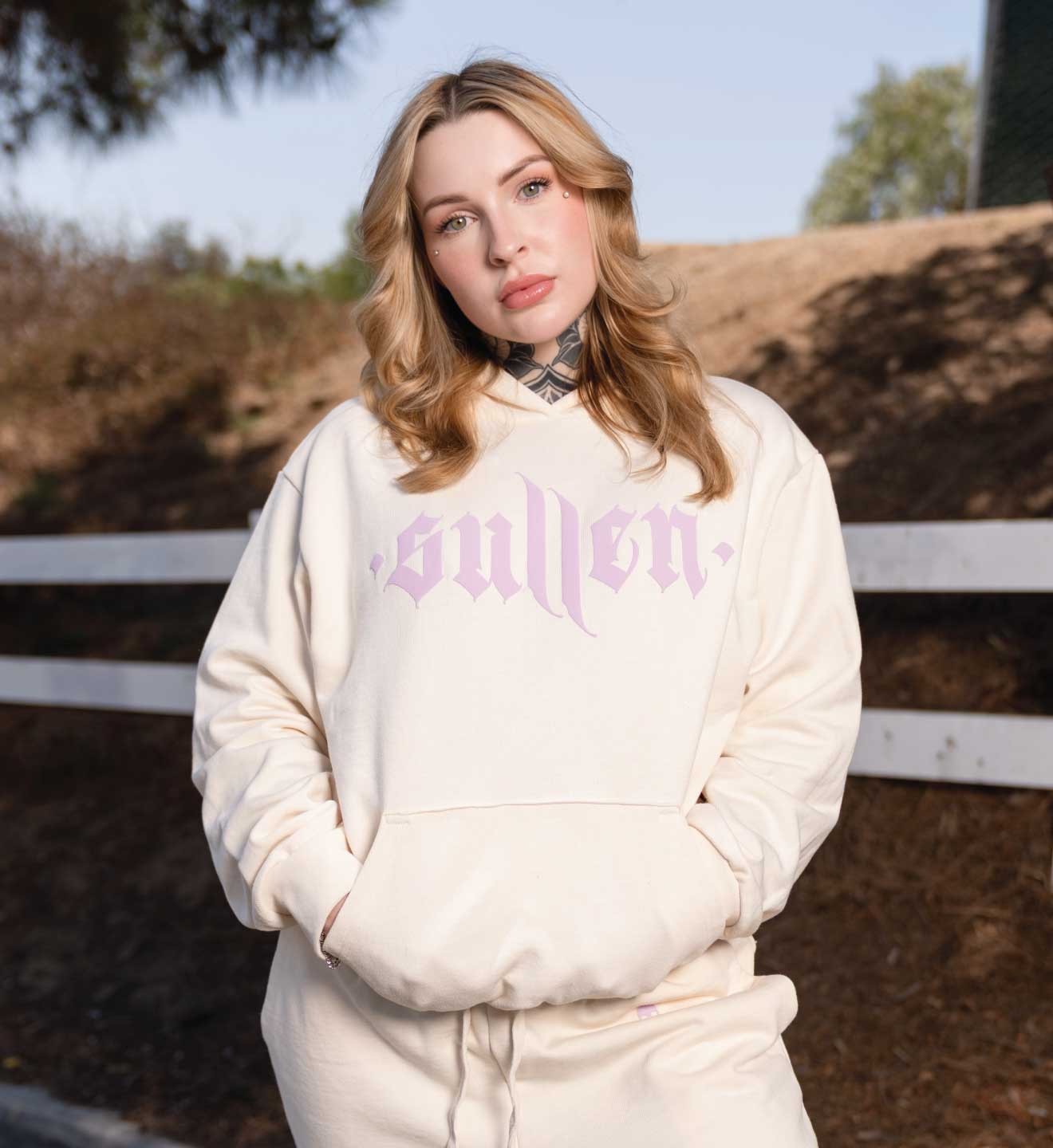 Angels Sweatshirt - Apple Butter