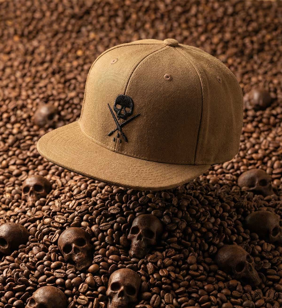 Gorro ajustado con insignia - Café